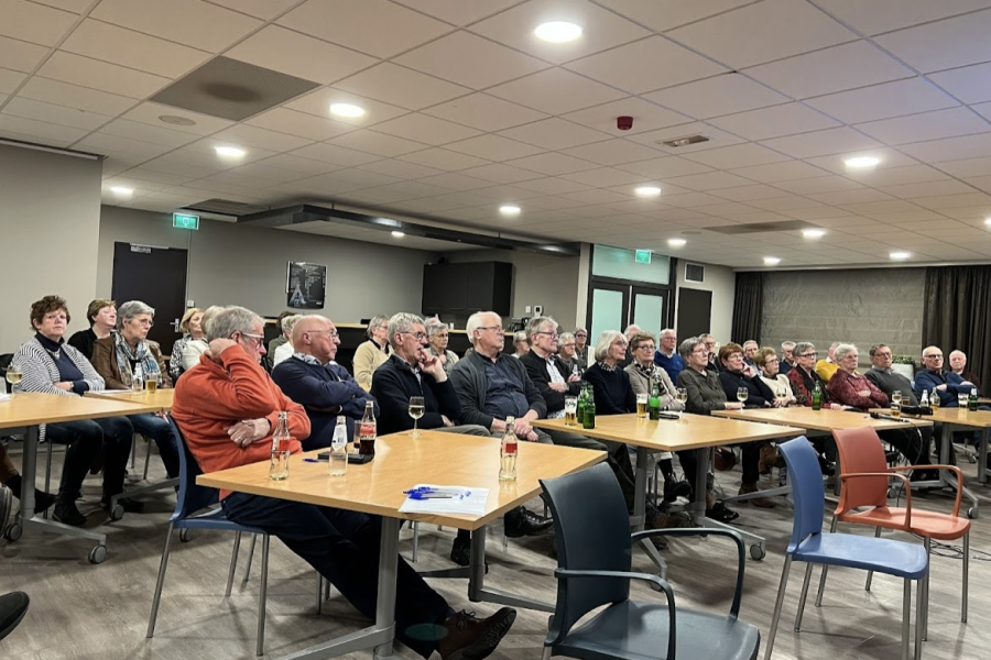 Geslaagde avond Senioren Hengevelde &amp; Vrouw Actief door SSGH en Dorpscoöperatie Samen Hengevelde